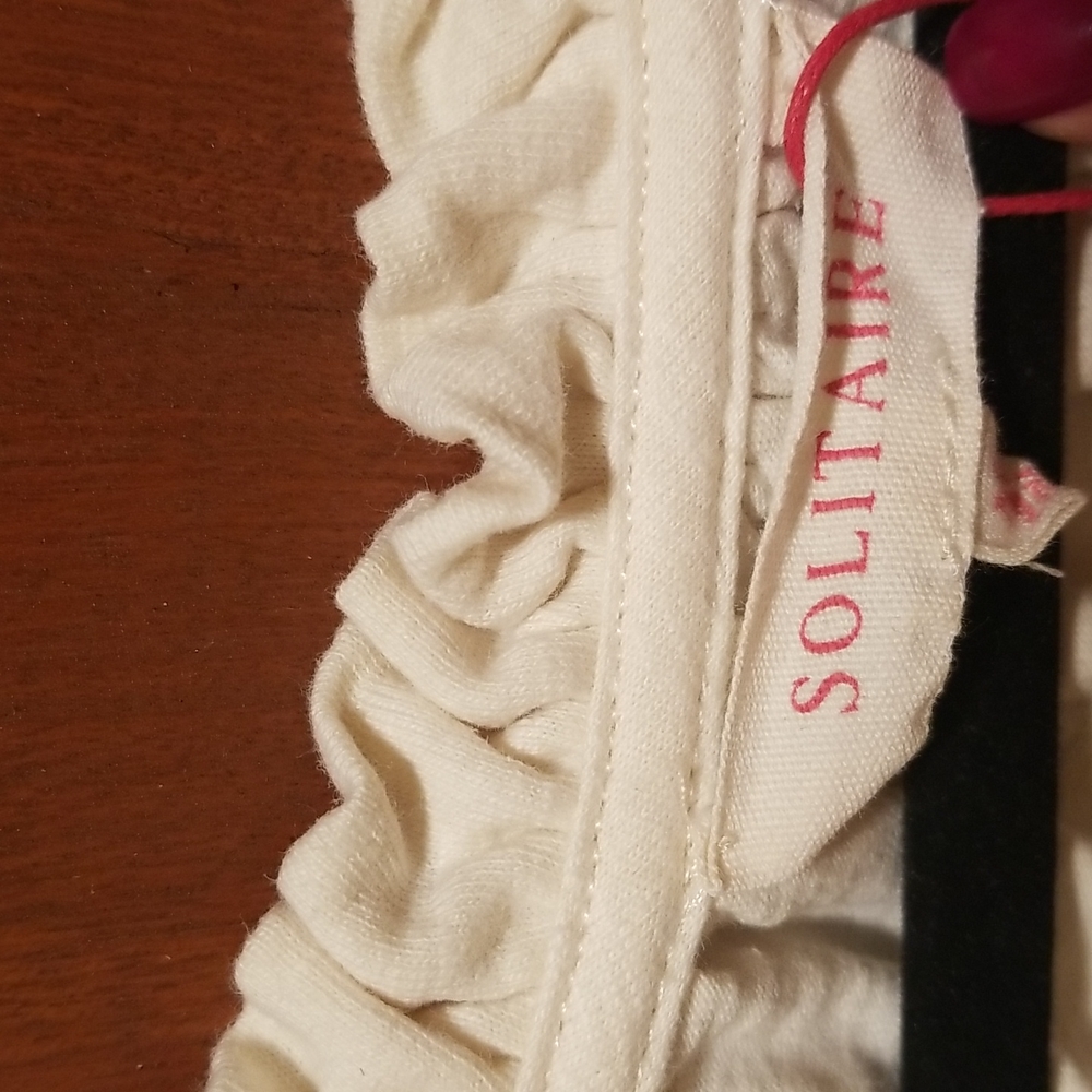 NWT Solitaire Beige/Cream Embroidered Long Sleeve Top, size M - Picture 3 of 16